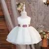 Vestido de aniversário de um ano para criança 2026 novo branco simples tule vestido de princesa vestido de passarela para menina atacado