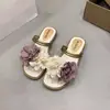 Chinelos Slip-On da Moda para o Verão, Duráveis, Leves, Modernos, Versáteis, Chinelos Planos para Casa e Uso Externo, Novo Modelo 2026, Confortáveis