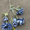 Viento de océano azul flores de simulación para boda al por mayor azul oscuro azul zafiro azul bruma blanco boda camino guía techo flores falsas