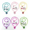 Colar Pulseira Brinco Anel de Contas para Meninas Conjunto de Cinco Peças Adereços de Palco Brinquedo Conjunto de Joias