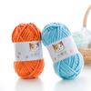 Pequeña Linda Hilo de Hielo Bola de Lana Aliexpress Fabricante de Lana Venta al por Mayor Muñeca Hilo de Grosor Medio Bebé Hilo para Cojín de Bebé
