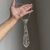Collar de Tassel Triangular con Corbata de Diamante Estilo Fresco y Elegante Gargantilla Cadena para Clavícula Lujo Accesible Collar de Gama Alta para Mujer