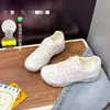 Zapatillas de Entrenamiento Alemanas de Suela Gruesa para Mujer, Nuevo Modelo 2026, Verano, Transpirables, Suela Suave, Versátiles, Hacen que los Pies Parezcan Más Pequeños, Tenis Casuales de Bloques de Color con Punta Redonda