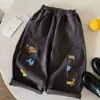 Calça Casual de Desenho Animado Infantil 2026 Primavera e Outono Novo Estilo Meninos e Meninas Bordado Fofo Calça de Pernas Retas Bebê Costura Contrastante Calça Longa Tendência