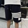 Pantalones Cortos de Alta Calidad TB Serie Bordada de Cuatro Rayas Rojo Blanco y Azul de Principios de Primavera Nuevo Clásico para Hombres y Mujeres