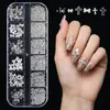 Decorações de Nail Art Cruzadas de 12 Grades Transfronteiriças em Formato de Cruz Misturadas com Contas de Aço Grandes e Pequenas, Borboleta Oca Laço de Gravata Liga Metálica Acessórios Vestíveis para Unhas
