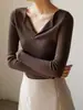 Colección de otoño e invierno: suéter de punto para mujer, ajuste slim, manga larga, cuello en V, una capa interior elegante y versátil