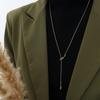 Collar de Acero de Titanio Estilo Ins Coreano Moda Otoño e Invierno Nudo Largo en Forma de Corazón Cadena de Lana Borla Longitud Ajustable Joyería