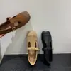 Zapatos Mary Jane para Mujer Zapatos Pequeños de Cuero Punta Cuadrada Correa Fondo Plano Retro Estilo Nuevo con Marrón Otoño 2026 Zapatos de Falda Individuales