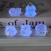 Cerdito luminoso tridimensional de resina con dibujos animados, accesorios de joyería DIY, llavero colgante para coche, micro paisaje, pequeños adornos.