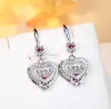 Brincos Longos Europeus e Americanos Coloridos de Zircônia com Coração de Mãe para Mulheres, Luxo Acessível Moda de Nicho Versátil Presente de Dia das Mães