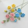 2026 Nuevo Modelo Hilo Flores Artificiales Crochet Productos Terminados Multi-Cabeza Bouquet de Rosas Barbie Productos Terminados de Crochet Hechos a Mano