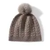 Gorro de punto trenzado simple, moderno y versátil, con pompón, nuevo gorro de cachemira para mujer de otoño e invierno, cómodo y cálido