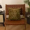 Cojín Decorativo Estilo Retro Transfronterizo Sofá Sala de Estar Almohada Lumbar Habitación Modelo B&B Funda de Almohada de Felpa con Estampado de Leopardo