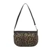 Bolso de Hombro Único Versátil de Felpa y Gamuza con Estampado de Leopardo Retro Simple Moda Elegante Diseño de Personalidad Bolso de Hombro Único para Viajes Cortos