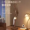 Perchero Sencillo de Madera Maciza, Perchero de Pie para Dormitorio, Perchero de Pie para Uso en Dormitorios y Hogar, Barra para Colgar Bolsas de Almacenamiento Interior