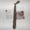 Gravata Borboleta Marrom Xadrez Listrada Retrô Estilo Japonês Cor de Café para Uniforme Acadêmico Feminino Gravata Borboleta Estilo Universitário Masculino Tendência