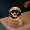 Madera Maciza Bola de Cristal Giratoria Luz de Noche Cielo Estrellado Adorno de Escritorio Creativo Artesanía Temporada de Graduación Regalo Personalizado