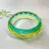 Joyería de Estilo Europeo y Americano, Pulsera de Resina con Elegante Diseño a Cuadros, Pulsera Redonda Transparente de Colores con Diseño Facetado