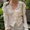 Nueva camisa elegante de otoño estilo coreano para mujer con diseño único, intrincado bordado floral, encaje, mangas de campana y mangas largas