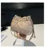 Nova Bolsa Versátil para Mulheres, Bolsa de Ombro, Sensação de Luxo, Bolsa Nuvem, Texturizada, Nicho, Ombro Único, Franzida, Pequena Bolsa Transversal