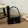 Bolso de axila de nicho francés para mujer 2026 Nuevo estilo Bestseller transfronterizo Bolso de hombro único de moda Bolso de hombro versátil Bolso baguette