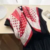 Lenço estampado em seda artificial de bolinhas coloridas, lenço quadrado pequeno, xale de alta qualidade, lenço para proteção solar do pescoço, lenço de cabeça, lenço novo