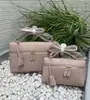Bolsa para Lonchera Nueva con Patrón de Cocodrilo Transfronteriza para Mujer 2025 Bolso Bandolera Retro Europeo y Americano Bolsa Cuadrada Pequeña Textura de Alta Calidad Bolso Cruzado