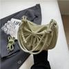 Bolso Corazón con Lazo para Mujer 2024 Bolso Cruzado de Cadena Moderno y Novedoso Diseño Nicho Bolso de Hombro de Alta Gama