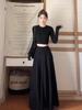 Un Conjunto Completo de Faldas Largas para Personas Pequeñas en Otoño Temprano, Hermosos Vestidos Estilo Hepburn Negros Reductores de Edad Están de Moda