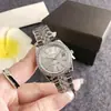 Reloj de Acero para Mujer con Incrustaciones de Diamantes, Casual y Elegante, Esfera Redonda, Moderno y a la Moda, Lujo Ligero y Elegante, Reloj de Cuarzo