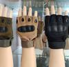 Luvas táticas Ventiladores militares Desempenho de campo Preto Ying Equitação ao ar livre Anti-corte Esportes Fitness Hard Shell Luvas de meio dedo