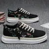 Nuevos Zapatos de Hombre Verano 2026: Zapatillas de Cuero Transpirables con Suela Gruesa para Aumentar la Altura, Zapatos de Lona Versátiles para Estudiantes, Zapatos de Tabla para Hombre