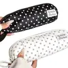 Estojo de lápis com bolinhas pretas, bolsa de lápis portátil estilo ins para estudantes, bolsa fofa de armazenamento de material escolar estilo japonês para meninas