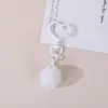 Nuevo llavero de pompón de felpa de colores, colgante hecho a mano para DIY, charm para bolso dopamina, decoración de coche, pequeño regalo práctico para promociones