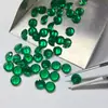 Gema Sintética Verde Nano Piedra Verde Esmeralda, Corte Regular 3-10mm Calidad 3A, Forma de Punta con Dorso Plano para Joyería, Piedra Suelta