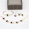 Juego de cinco piezas de mariposa Cdd Nuevo estilo Nácar Europeo y Americano Joyería transfronteriza Pulsera Aliexpress Joyería de comercio exterior Fábrica fuente