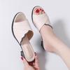 2024 nuevas chanclas de verano versátiles con tacón grueso para usar en exteriores sandalias de mujer con tacón medio y puntera abierta sandalias de moda para mujer