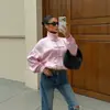 Nuevo Abrigo Corto Satinado Rosa Estilo Chino para Mujer con Cuello Abotonado, Cuello Alto, Cremallera, Mangas Murciélago Sueltas, Rosa Vintage
