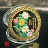 En stock Flor de Ciruelo, Orquídea, Bambú y Crisantemo Regalo Creativo Estilo Chino Ciruelo, Orquídea, Bambú y Crisantemo Los Cuatro Caballeros Medalla Conmemorativa Moneda Fu Medalla Conmemorativa