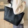 Moda Bolso Tote Tejido de Gran Capacidad para Mujer 2024 Nuevo Casual Explosivo Bolso de Hombro Nicho Bolso de Trabajo