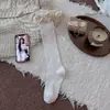 Meias de algodão femininas com acabamento em renda, meias até a panturrilha para outono e inverno, estilo ballet com laço, adequadas para combinar com sapatos de couro pequenos, meias longas de agulha dupla