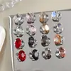 Decorações de Nail Art de Ovo de Pombo de Cristal, Strass de Unha Ovais Multifacetados Ultra Brilhantes de Luxo Leve, Acessórios de Maquiagem com Suporte de Leque