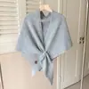Atacado de fábrica em estoque: xale triangular feminino outono/inverno transfronteiriço, feito com uma mistura de lã, um xale de tricô quente e versátil