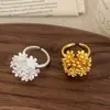 Diseño de Moda de Nicho, Versátil, Anillo Irregular de Flor Mate, Joyería de Lujo Ligero y de Alta Gama para el Uso Diario de Mujeres