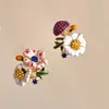 "Flores en la Naturaleza" Aretes de Flor de Esmalte Mori Super Hada Retro Diseño Asimétrico