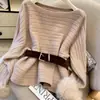 Suéter de Punto Patchwork con Cuello de Una Línea y Manga Peluda Otoño e Invierno 2025 para Mujer Estilo Perezoso Suéter de Manga Larga con Cinturón Delgado
