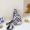 Bolsa Infantil 2022 Primavera e Verão Novo Tabuleiro de Xadrez Peito de Bebê Bolsa Bonito Menino Bonito Smiley Leve Crossbody Bolsa