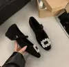 Zapatos de Salón Cuadrados de Tacón Grueso Gris de Alta Gama Estilo Francés con Pedrería para Mujer, Zapatos Mary Jane Forrados de Felpa para Otoño e Invierno