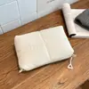 Bolso de mano de color liso versátil, moda de primavera 2026, minimalista, transfronterizo, bolso de mano casual popular y moderno para mujer